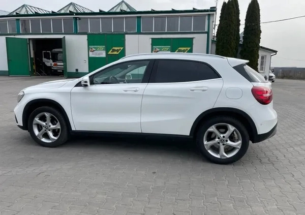 Mercedes-Benz GLA cena 109965 przebieg: 93000, rok produkcji 2019 z Garwolin małe 254